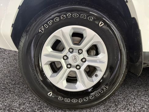 Used 2024 Toyota 4Runner SR5 RWD image 21