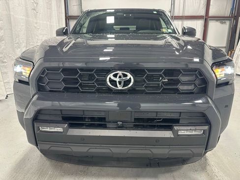 Used 2025 Toyota 4Runner TRD Off-Road Premium w/ Tow Technology Package image 2