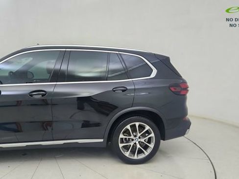 Used 2026 BMW X5 xDrive40i AWD/4WD image 9
