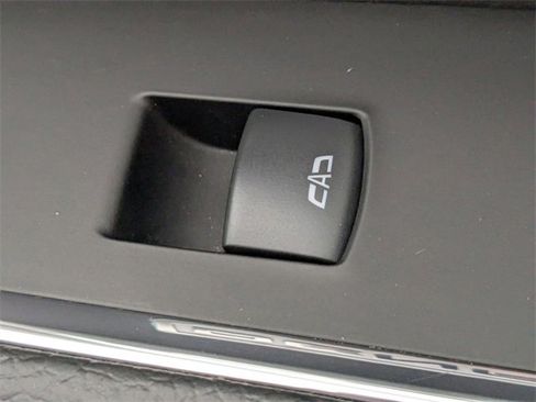 Certified 2024 GMC Sierra 1500 Denali image 36