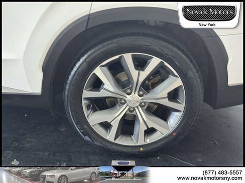 Used 2022 Hyundai Palisade SEL w/ 8P Bench Seat Package AWD/4WD image 6