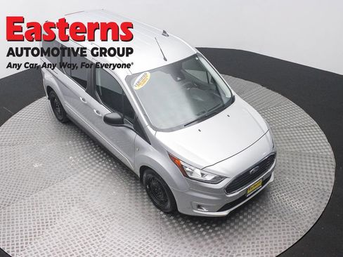 Used 2021 Ford Transit Connect XLT FWD image 5