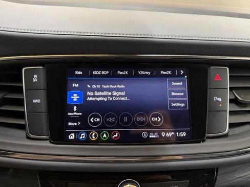 Used 2021 Buick Enclave Essence w/ Sun And Navigation Package AWD/4WD image 43