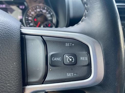 Used 2021 RAM 1500 Big Horn AWD/4WD image 10