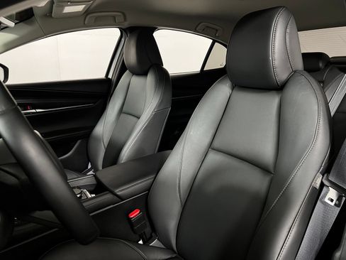 Used 2025 MAZDA MAZDA3 s FWD image 11