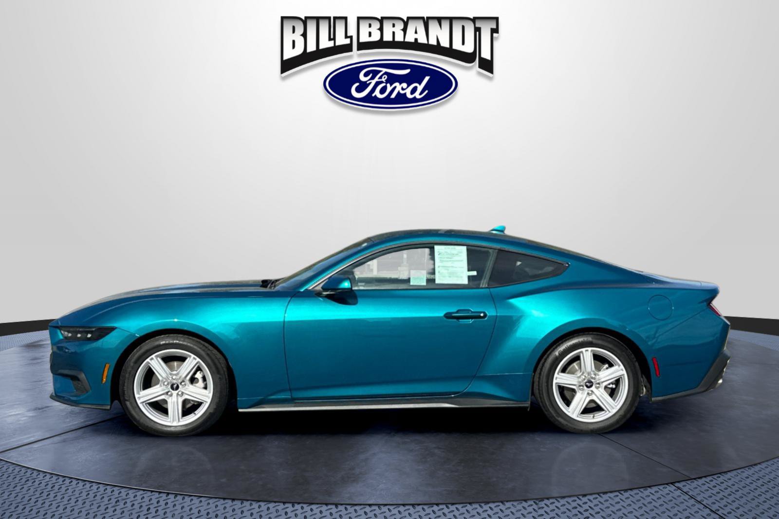Used 2026 Ford Mustang Coupe RWD image 6