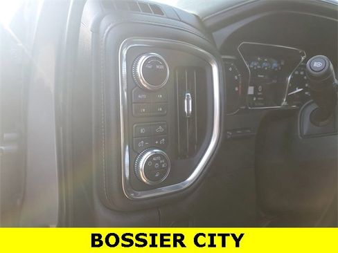 Certified 2021 GMC Sierra 1500 AT4 w/ AT4 Value Package image 18