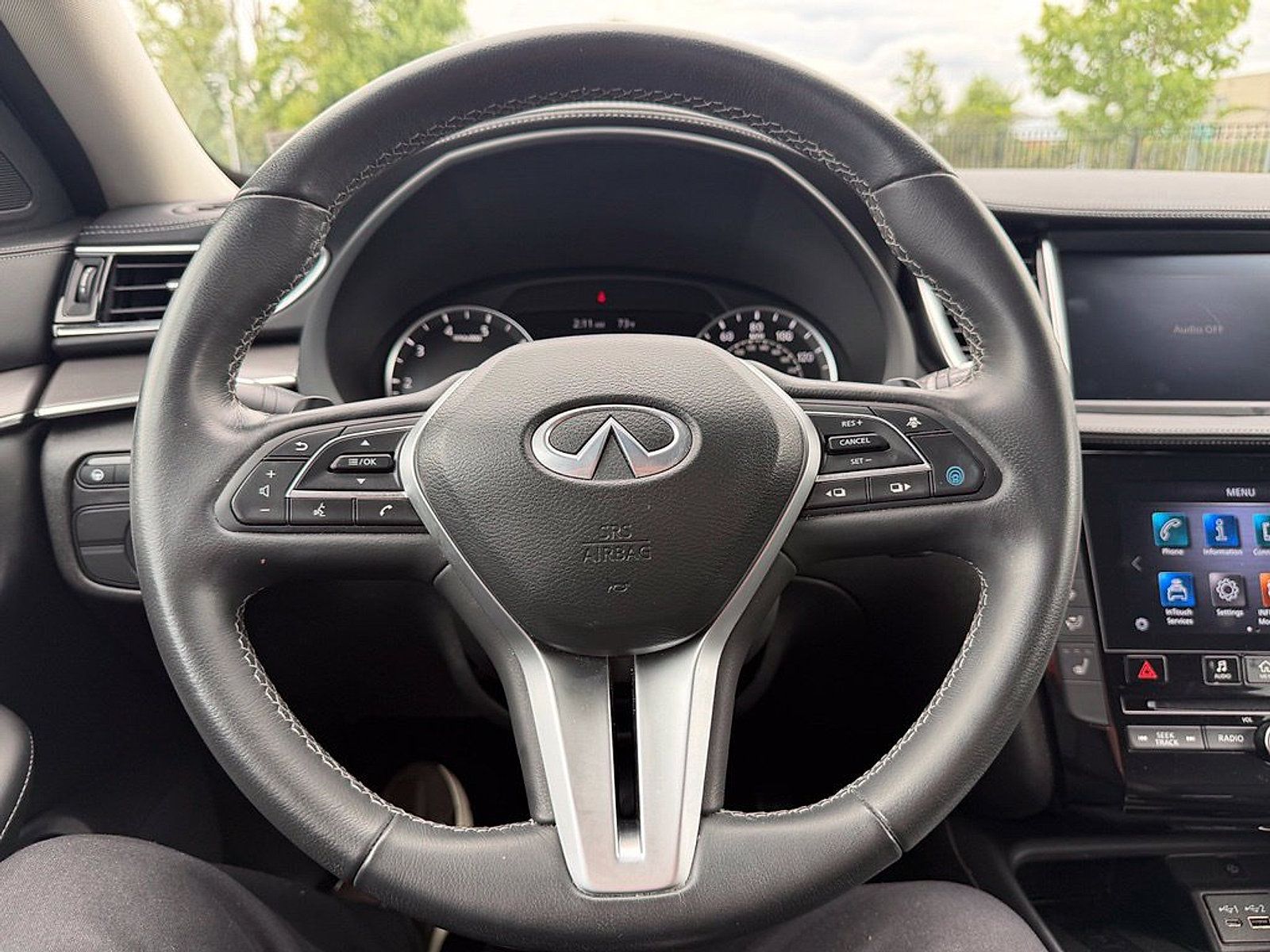 Used 2023 INFINITI QX50 Luxe AWD/4WD image 15