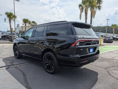New 2027 Lincoln Navigator Reserve w/ Jet Appearance Package AWD/4WD image 6