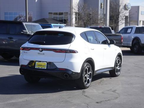 Used 2024 Alfa Romeo Tonale Veloce w/ Premium Interior Package image 6