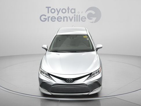 Used 2023 Toyota Camry LE w/ Convenience Package FWD image 22