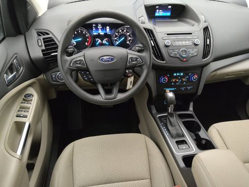 Used 2017 Ford Escape SE FWD image 22