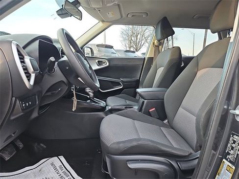 Certified 2024 Kia Soul LX w/ Option Group 015 image 13