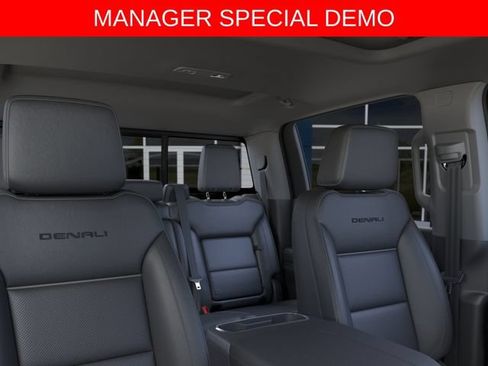Used 2026 GMC Sierra 1500 Denali w/ Denali Reserve Package AWD/4WD image 24