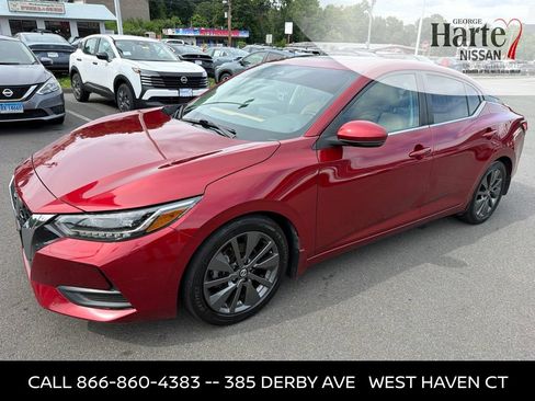 Used 2020 Nissan Sentra SV w/ SV Premium Package FWD image 3