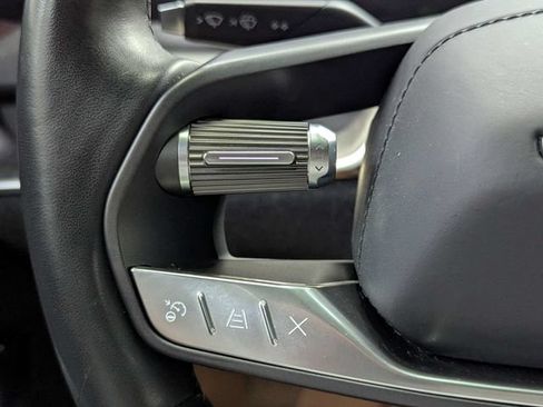 Used 2023 Lucid Air Touring AWD/4WD image 19