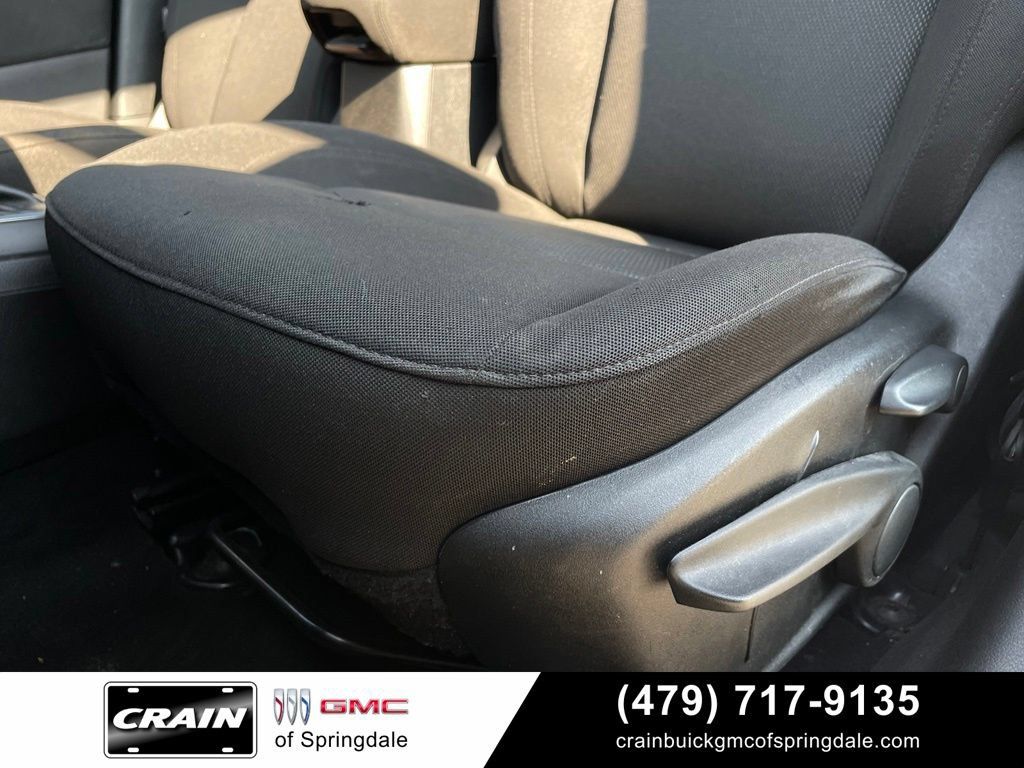 Used 2018 Jeep Renegade Sport w/ Power & Air Group AWD/4WD image 23