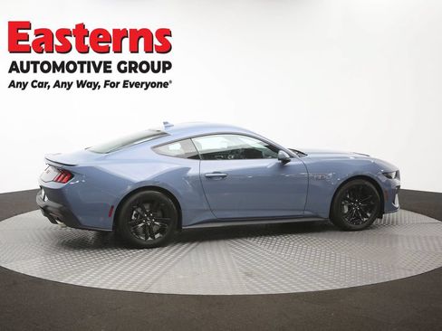 Used 2025 Ford Mustang GT RWD image 40