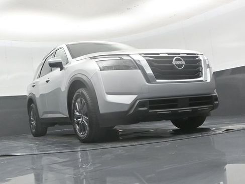 Used 2024 Nissan Pathfinder SV AWD/4WD image 48
