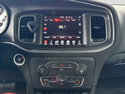 Used 2016 Dodge Charger R/T w/ Navigation & Travel Group RWD image 23
