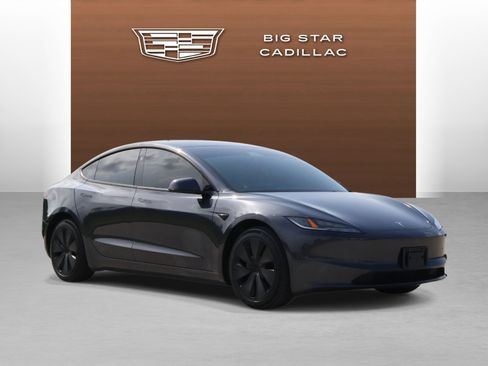 Used 2025 Tesla Model 3 Long Range RWD image 7