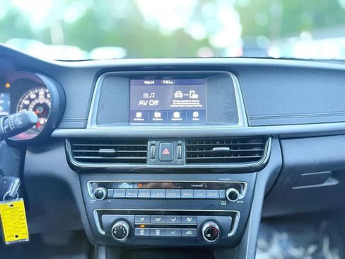 Used 2018 Kia Optima S w/ Panoramic Sunroof Package FWD image 20