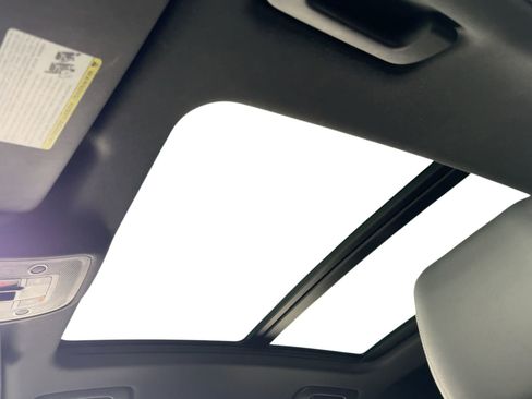 Used 2022 Audi Q3 2.0T Premium Plus image 16