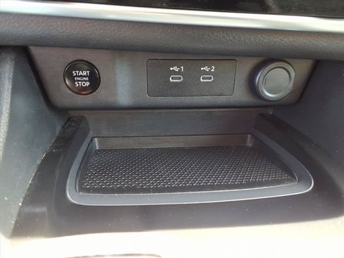 Used 2024 Nissan Rogue S AWD/4WD image 12