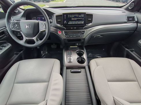 Used 2023 Honda Passport EX-L image 13