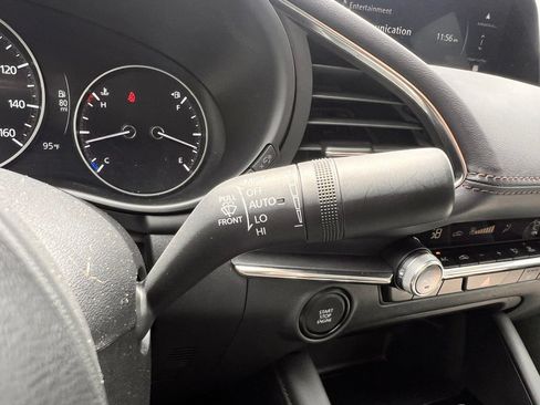 Used 2025 MAZDA MAZDA3 s FWD image 19