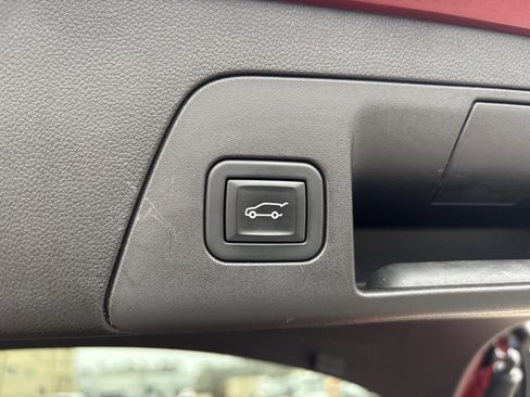 Used 2021 Buick Envision Essence image 17