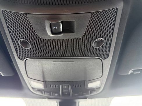 Used 2015 Ford F150 Platinum w/ Equipment Group 701A Luxury AWD/4WD image 22