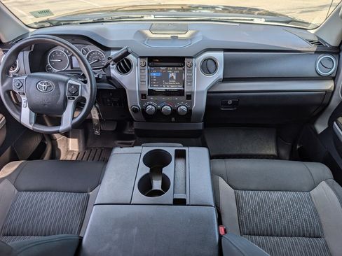 Used 2016 Toyota Tundra SR5 AWD/4WD image 4
