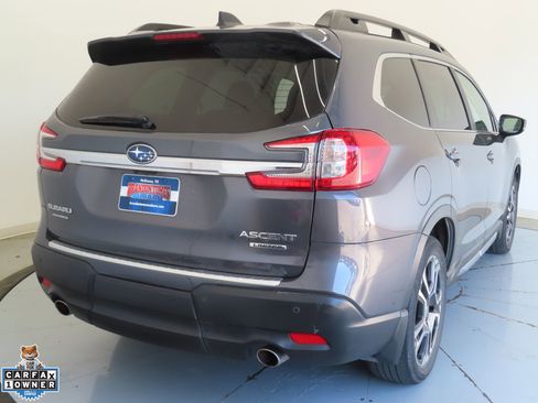 Used 2025 Subaru Ascent Limited w/ Popular Package #1 AWD/4WD image 3
