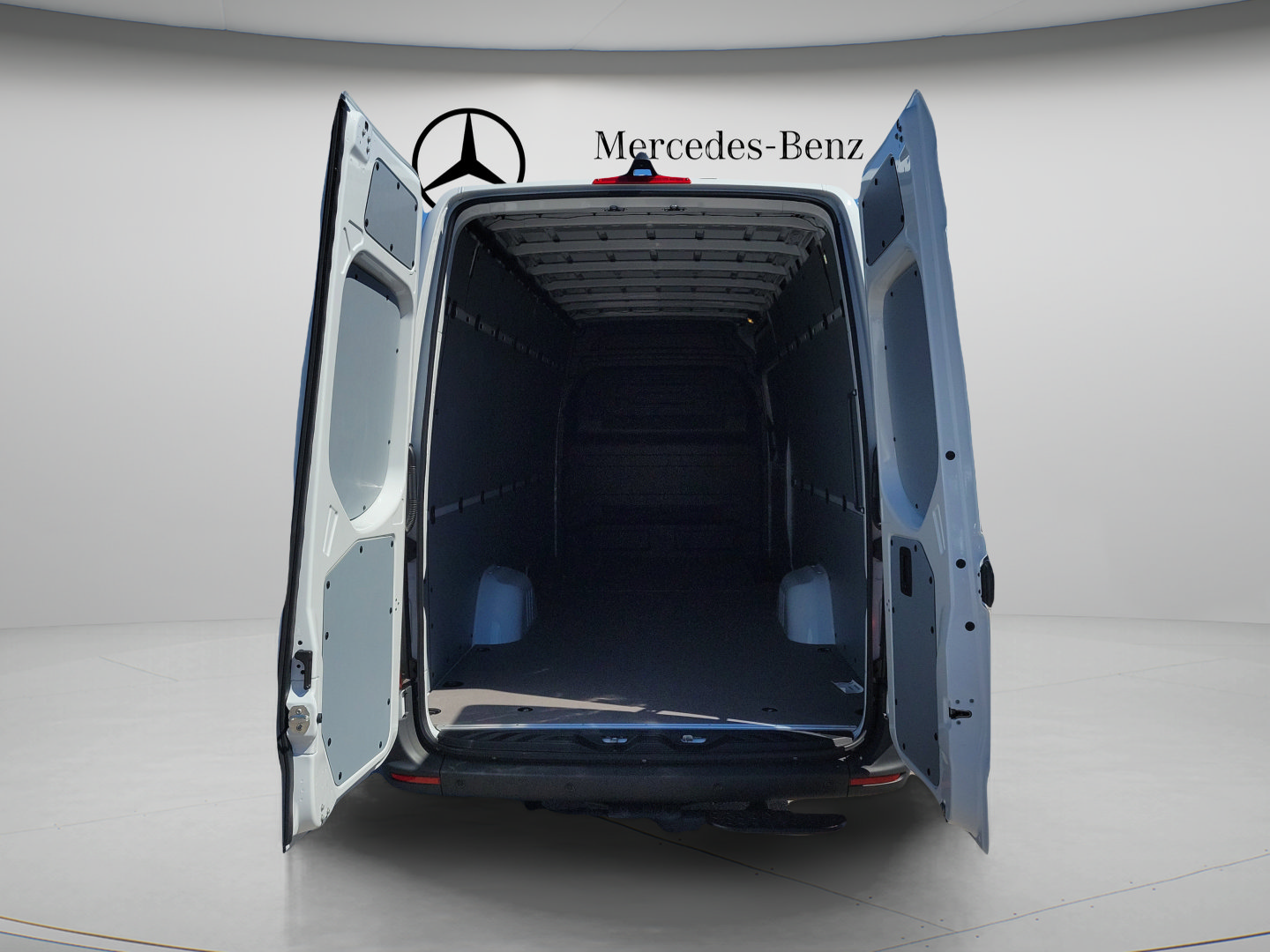 Used 2026 Mercedes-Benz Sprinter 2500 image 23