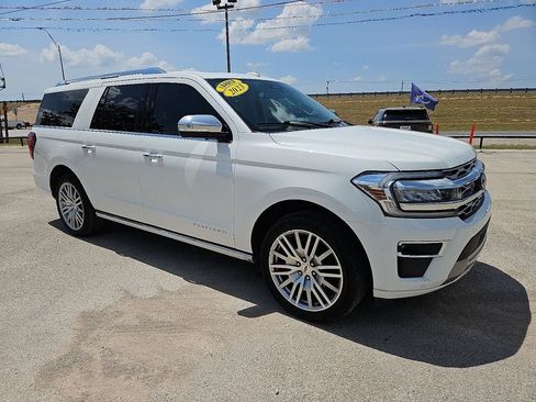 Used 2023 Ford Expedition Max Platinum RWD image 10