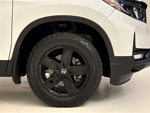 Certified 2022 Honda Ridgeline Black Edition image 7