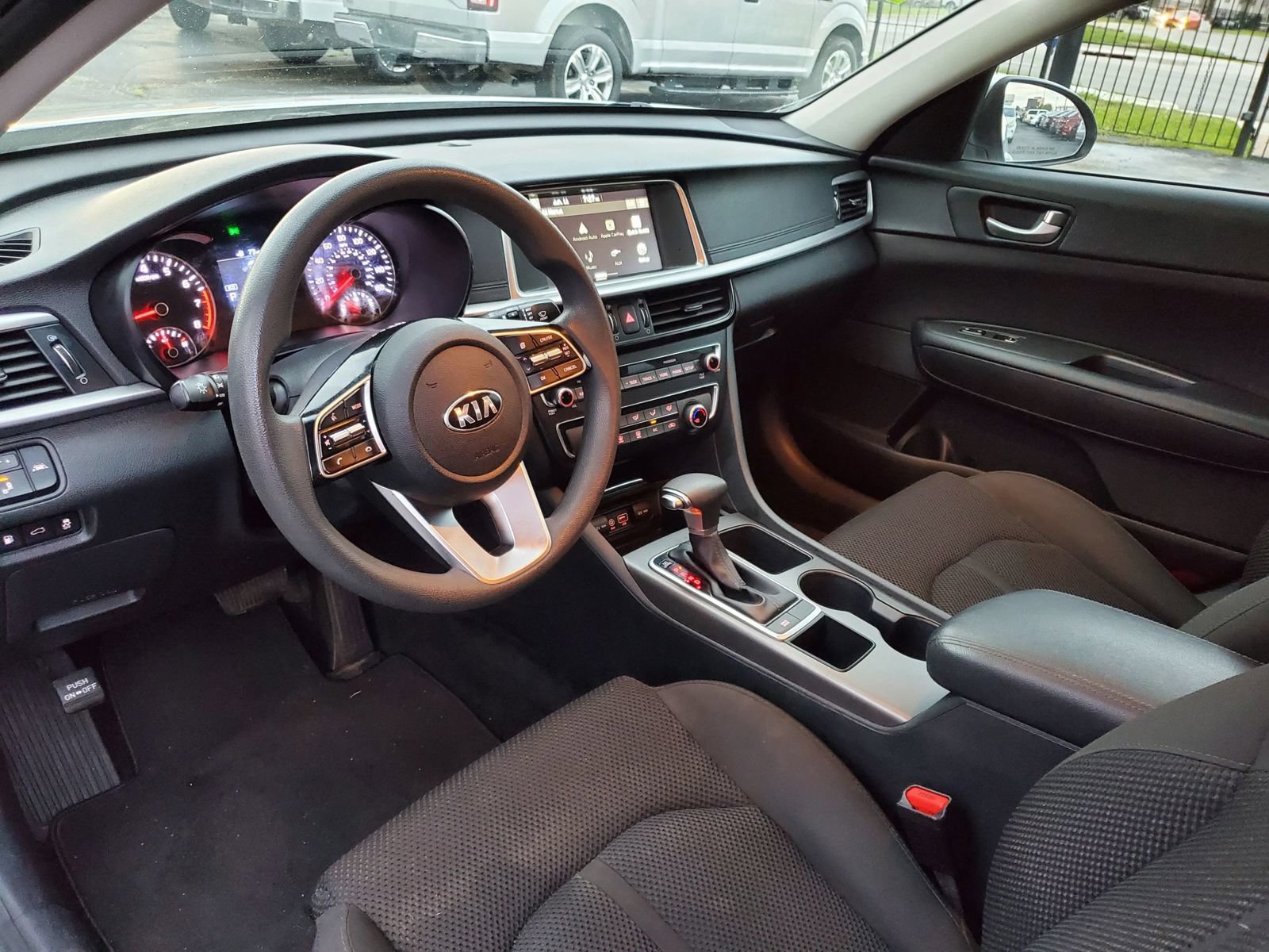 Used 2020 Kia Optima LX FWD image 3