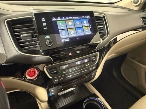 Used 2019 Honda Pilot Elite image 21