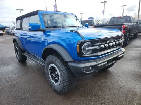 New 2024 Ford Bronco Outer Banks w/ Sasquatch Package image 9