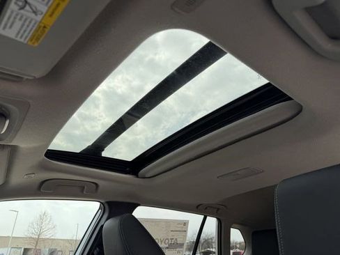 New 2026 Toyota Corolla Cross XLE image 24