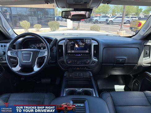 Used 2018 GMC Sierra 2500 Denali w/ Duramax Plus Package AWD/4WD image 32