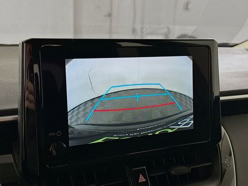 Used 2024 Toyota Corolla LE image 23