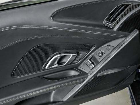 Used 2020 Audi R8 V10 performance image 24