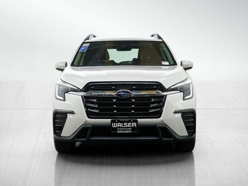 Used 2024 Subaru Ascent Premium w/ Convenience Package image 8