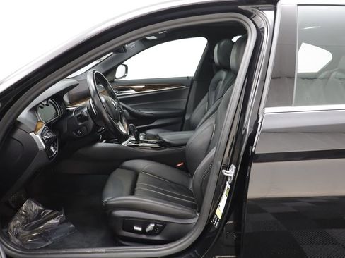 Used 2019 BMW 540i xDrive w/ Convenience Package image 5