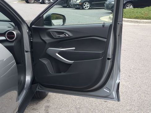 New 2026 Chevrolet Trax RS w/ Driver Confidence Package image 40