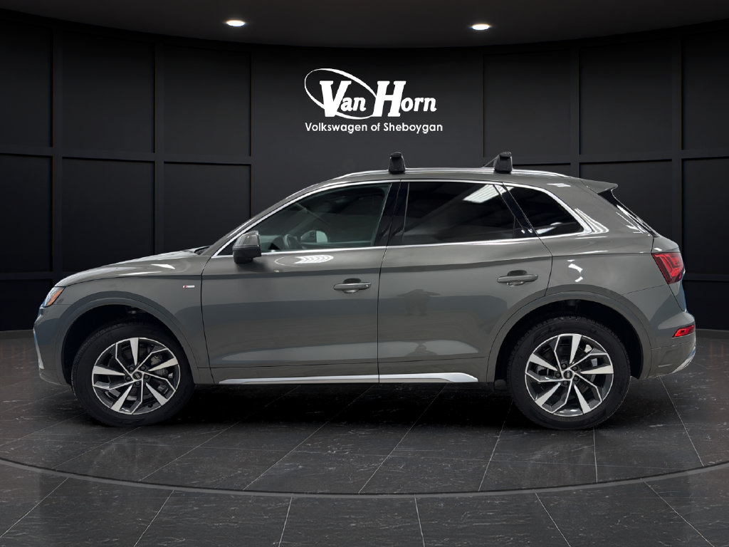 Used 2023 Audi Q5 2.0T Premium Plus w/ Premium Plus Package AWD/4WD image 4
