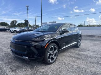 New 2025 Chevrolet Equinox EV LT w/ Convenience Package II video 3