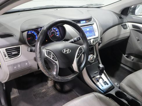 Used 2012 Hyundai Elantra Limited w/ Technology Pkg 5 FWD image 17